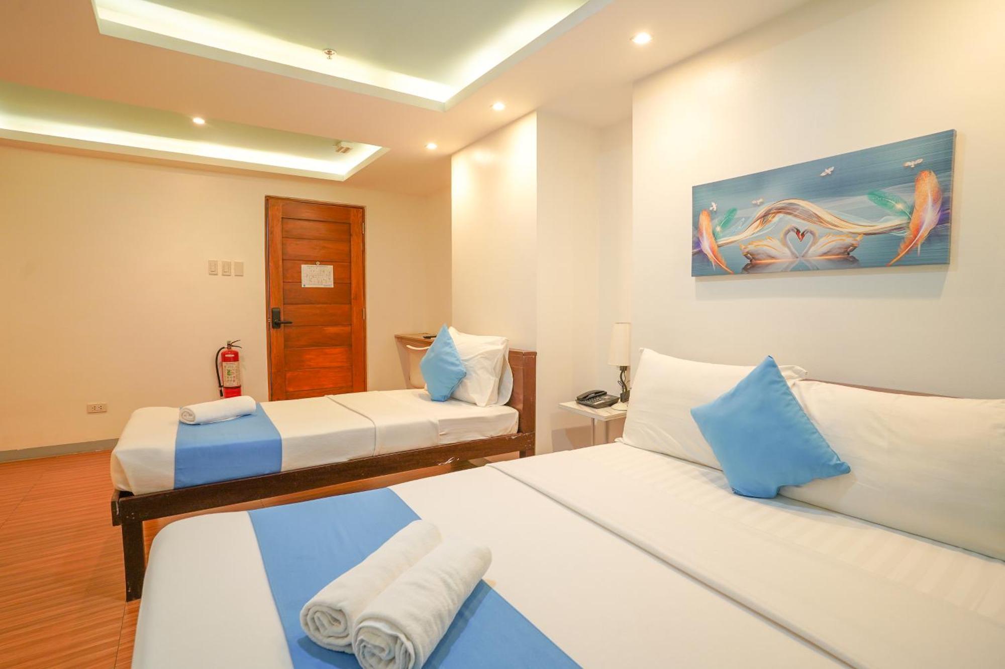 Arzo Hotel Premier Makati City Ngoại thất bức ảnh